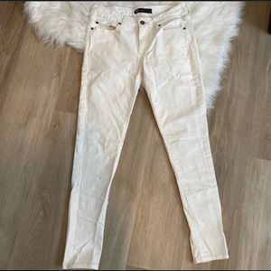 Levi’s White Skinny Legging Jeans